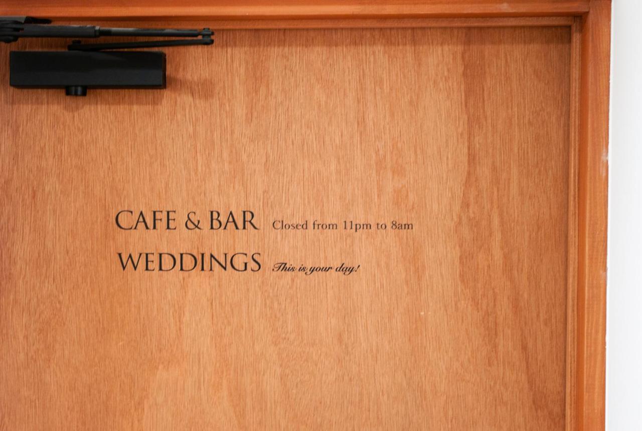Folk Folk Hostel, Cafe & Bar Исе Екстериор снимка
