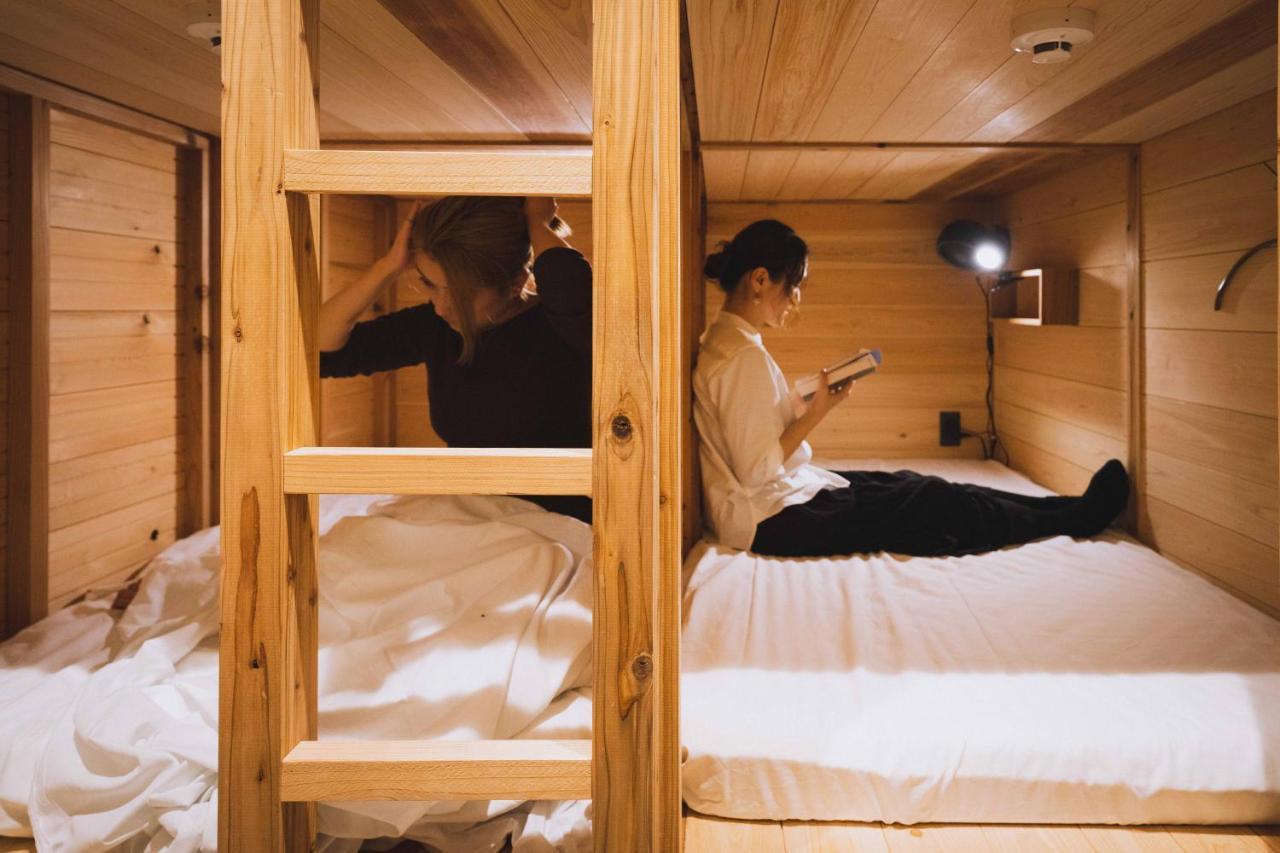 Folk Folk Hostel, Cafe & Bar Исе Екстериор снимка